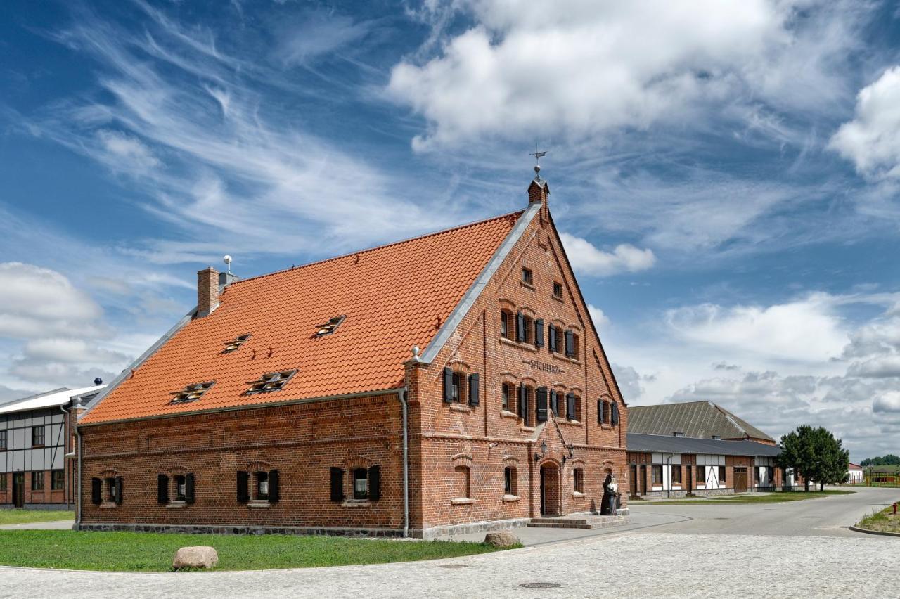 Palac Mortegi Hotel & Spa- Restauracja Szlachecka, Spa, Basen, Sauny, Jazda Konna, Mini Zoo- Luksus, Relaks I Przyroda W Jednym! Lubawa ภายนอก รูปภาพ