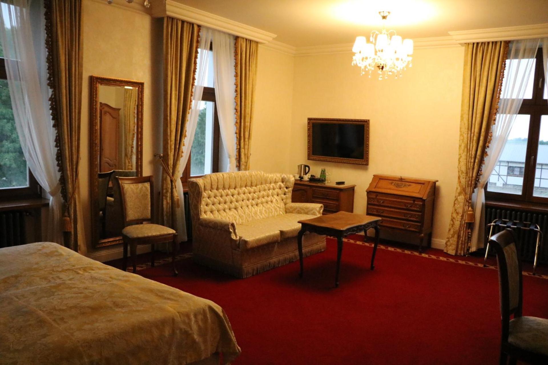 Palac Mortegi Hotel & Spa- Restauracja Szlachecka, Spa, Basen, Sauny, Jazda Konna, Mini Zoo- Luksus, Relaks I Przyroda W Jednym! Lubawa ห้อง รูปภาพ